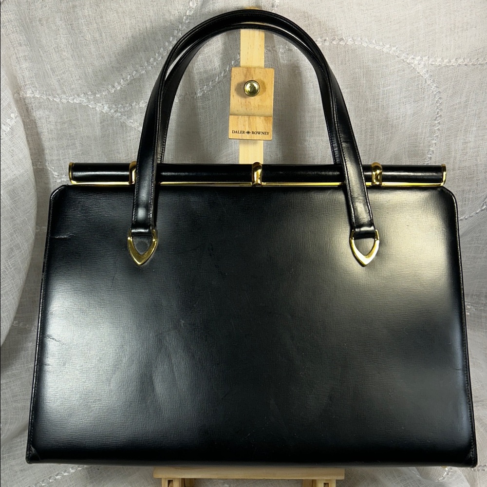 Vintage leather classic pocketbook purse with coin purse/pouch
